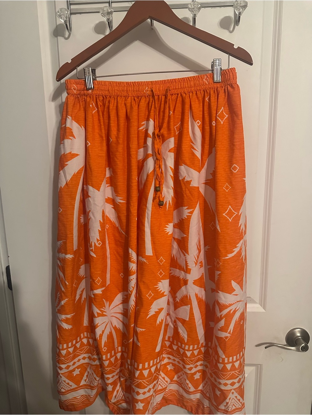Source Unknown Orange and White Palm-Print Maxi Skirt